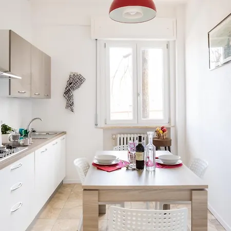 Railway Station Lovely Appartamento *