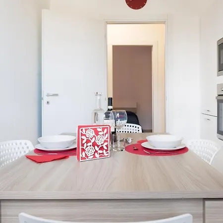 Railway Station Lovely Διαμέρισμα Πάρμα