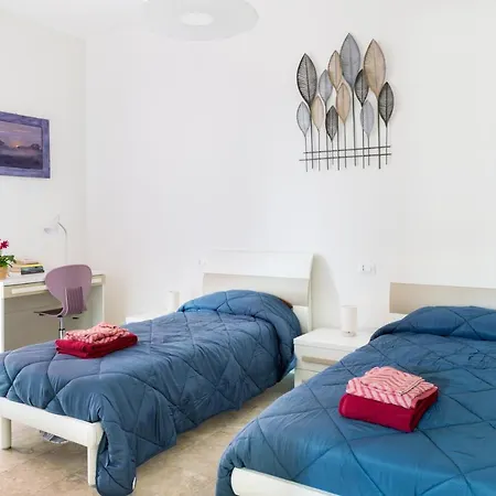 Διαμέρισμα Railway Station Lovely Πάρμα