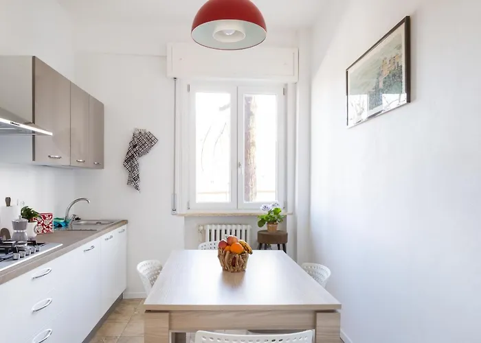 Apartment Guesthost - Railway Station Lovely *